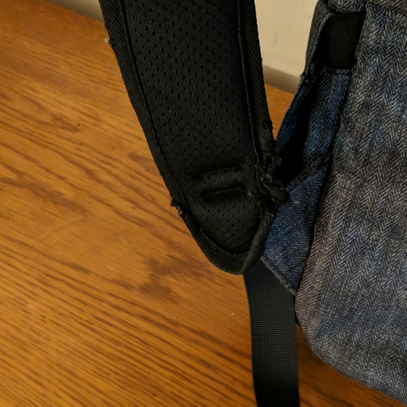 Gray Heather Backpack with charger port - Picture 7 of 12